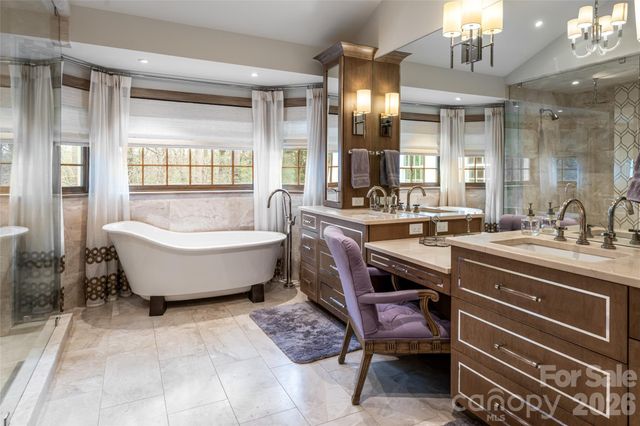 28 Hilltop Road, Asheville, NC 28803