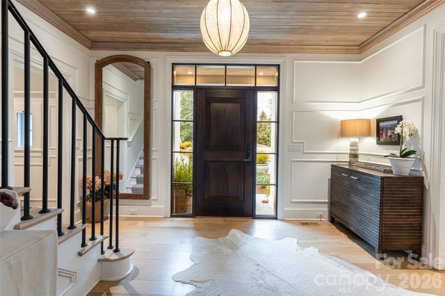 28 Hilltop Road, Asheville, NC 28803