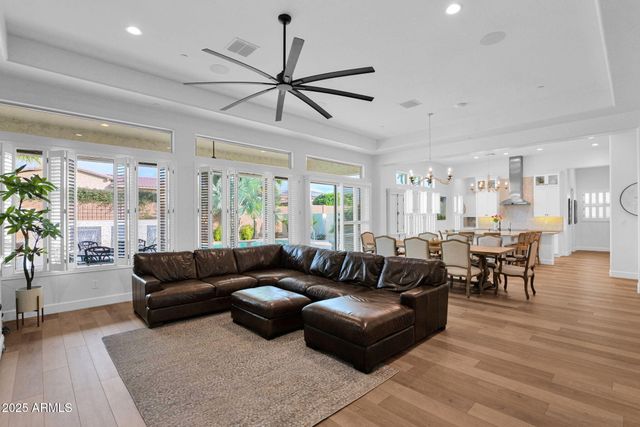 3702 E FOUNTAIN Street, Mesa, AZ 85205