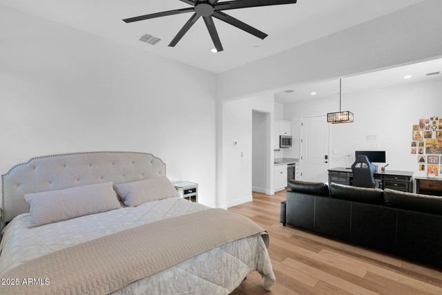 3702 E FOUNTAIN Street, Mesa, AZ 85205