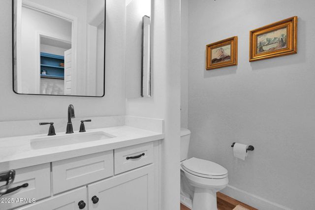 3702 E FOUNTAIN Street, Mesa, AZ 85205