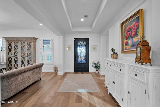 3702 E FOUNTAIN Street, Mesa, AZ 85205