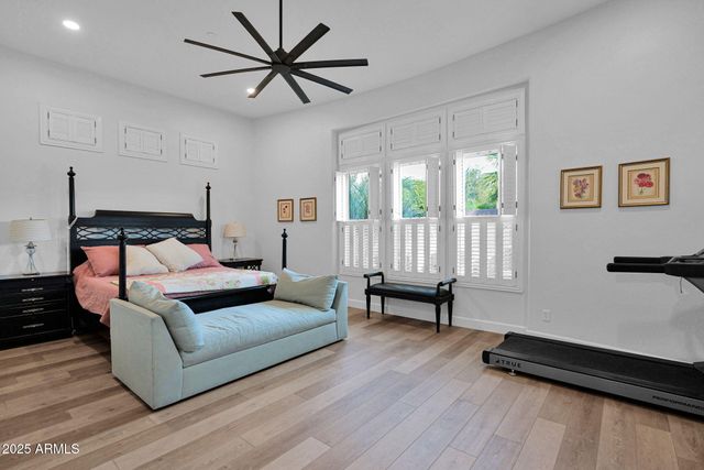 3702 E FOUNTAIN Street, Mesa, AZ 85205