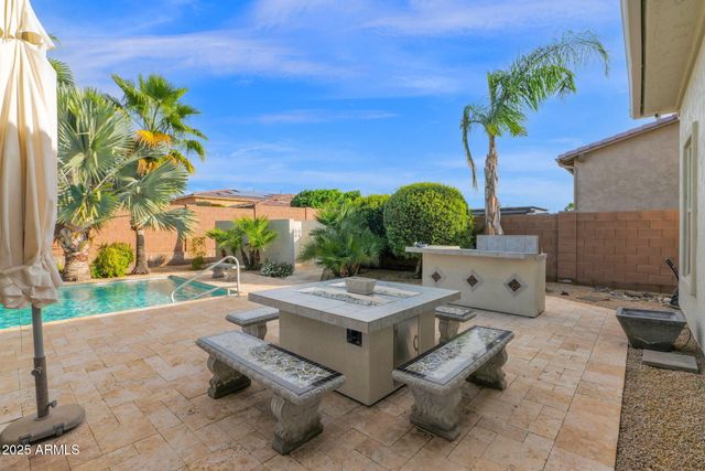 3702 E FOUNTAIN Street, Mesa, AZ 85205