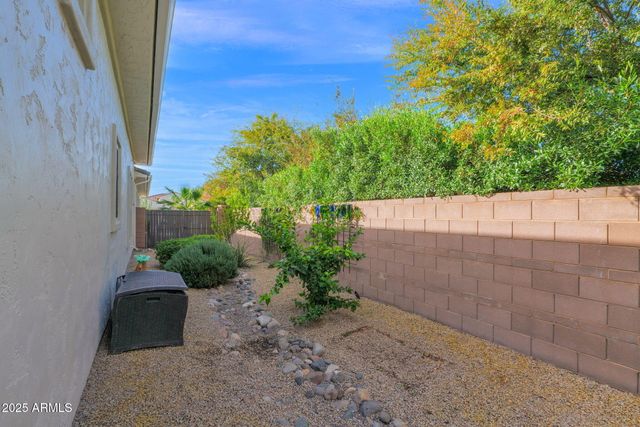 3702 E FOUNTAIN Street, Mesa, AZ 85205