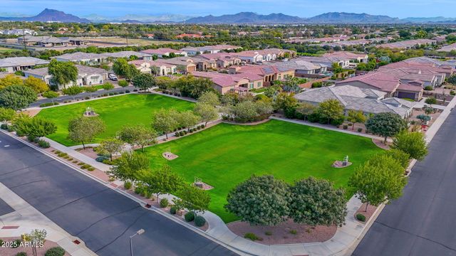 3702 E FOUNTAIN Street, Mesa, AZ 85205