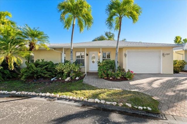 1387 MOONMIST DRIVE G2, Sarasota, FL 34242