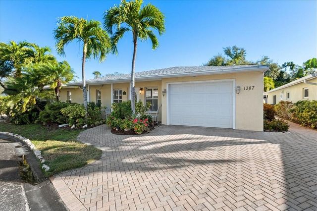 1387 MOONMIST DRIVE G2, Sarasota, FL 34242
