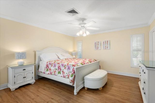 1387 MOONMIST DRIVE G2, Sarasota, FL 34242