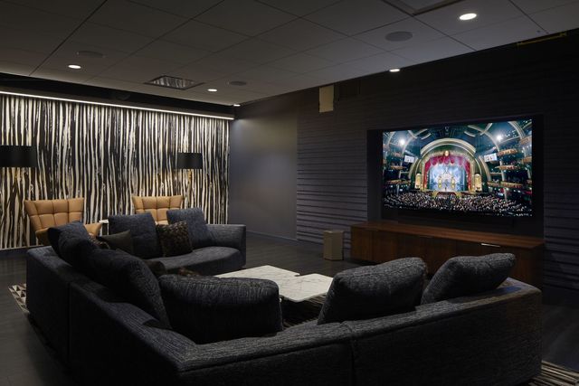 211 N Harbor Drive 4401, Chicago, IL 60601