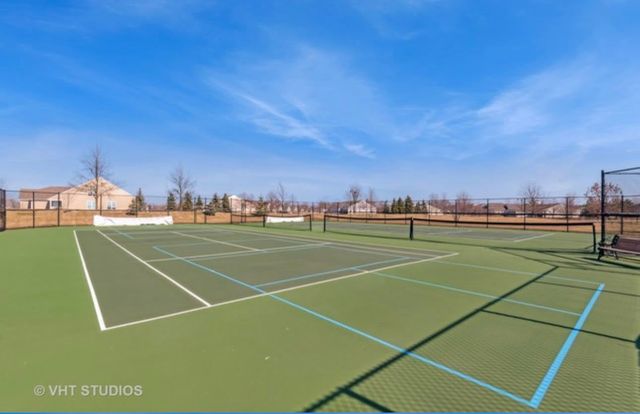 3295 Comstock Court, Mundelein, IL 60060