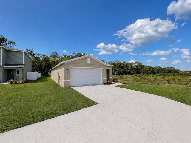 2093 GOLDEN BEAK DRIVE, Eagle Lake, FL 33839