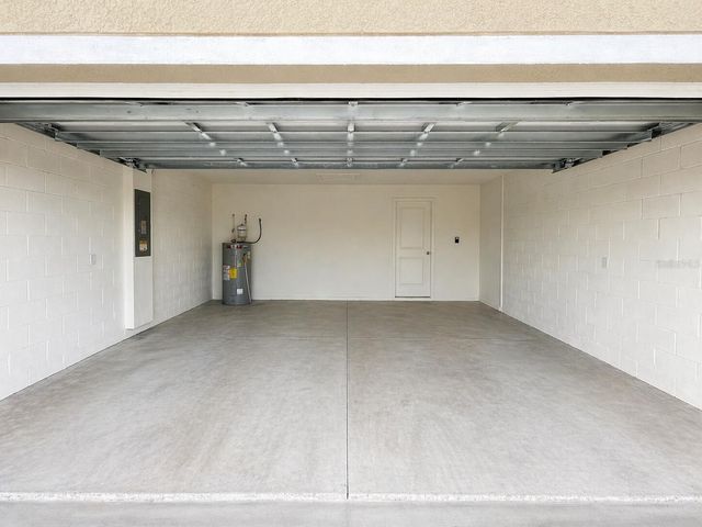 2093 GOLDEN BEAK DRIVE, Eagle Lake, FL 33839