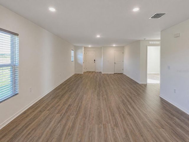 2093 GOLDEN BEAK DRIVE, Eagle Lake, FL 33839