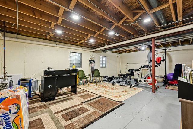 1290 E Fox Chase Drive, Round Lake Beach, IL 60073