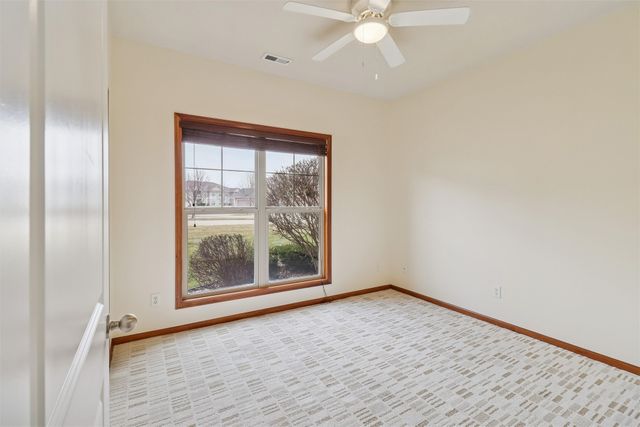 2602 NE Oak Drive 3, Ankeny, IA 50021