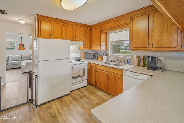 1702 Maine Avenue, Lynn Haven, FL 32444