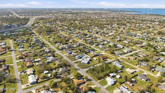 1702 Maine Avenue, Lynn Haven, FL 32444