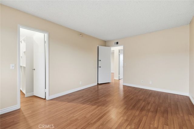 6511 Wystone Avenue 4, Reseda, CA 91335