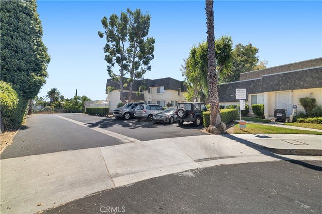 6511 Wystone Avenue 4, Reseda, CA 91335