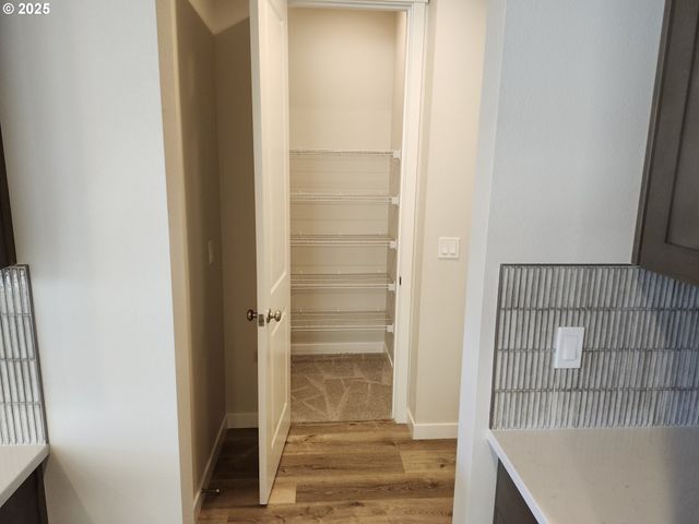 2941 Olympic St 28, Woodburn, OR 97071