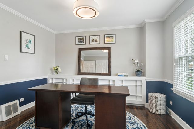 730 S Highland Avenue, Arlington Heights, IL 60005