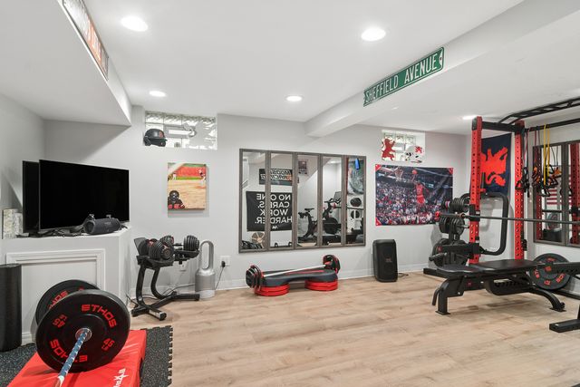 730 S Highland Avenue, Arlington Heights, IL 60005