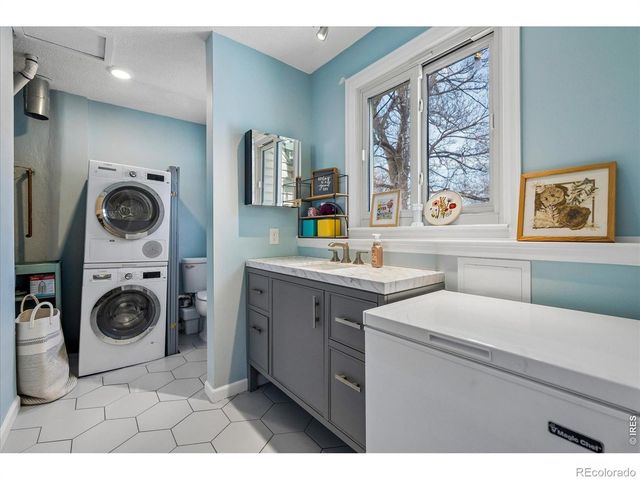 1819 S Madison Street, Denver, CO 80210