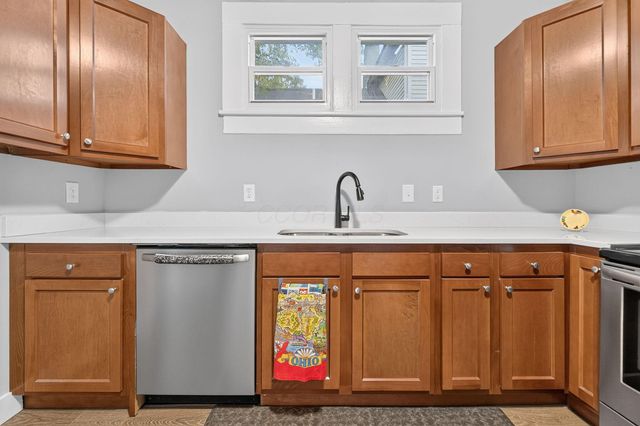 128 N 9th Street, Newark, OH 43055