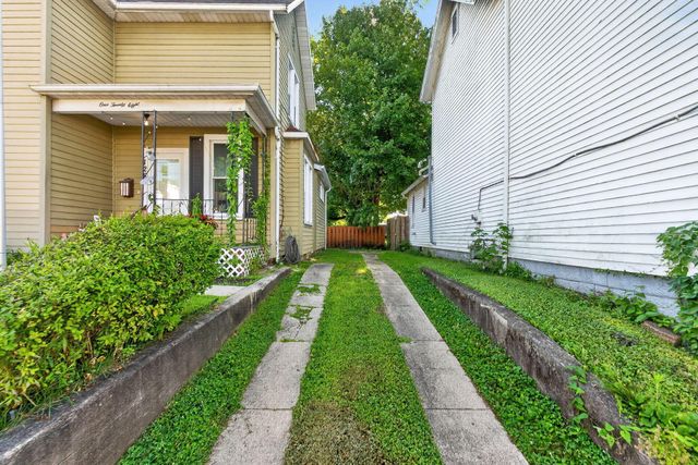 128 N 9th Street, Newark, OH 43055