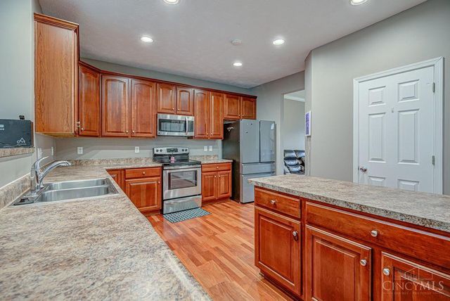 2937 Cypress Hill Drive, Fairfield Twp, OH 45011