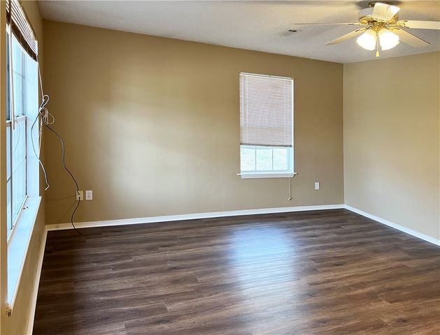 5900 Samantha Street A, Fayetteville, AR 72704