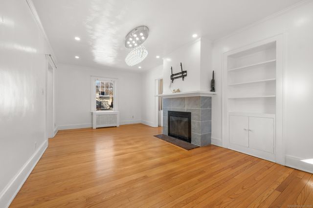 91 Fennbrook Road, West Hartford, CT 06119