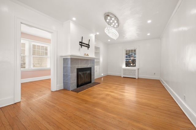 91 Fennbrook Road, West Hartford, CT 06119
