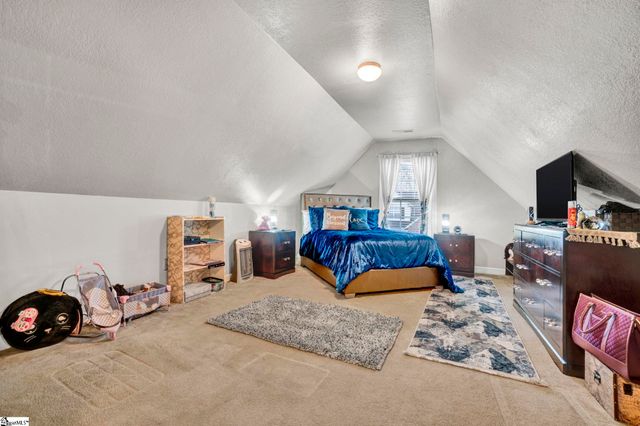 8 Greenbranch Way, Simpsonville, SC 29680