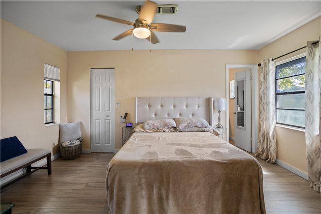 8211 SW 13th Court, North Lauderdale, FL 33068