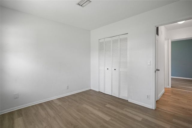 8211 SW 13th Court, North Lauderdale, FL 33068