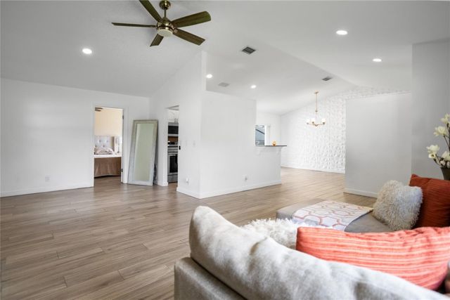 8211 SW 13th Court, North Lauderdale, FL 33068