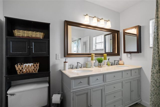 8211 SW 13th Court, North Lauderdale, FL 33068