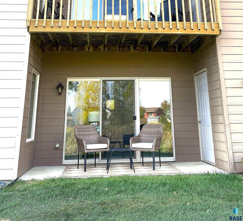 4912 S Klein Ave Avenue 31, Sioux Falls, SD 57106