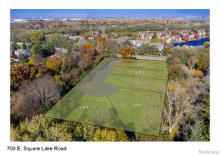 700 E Square Lake Road, Bloomfield Hills, MI 48304