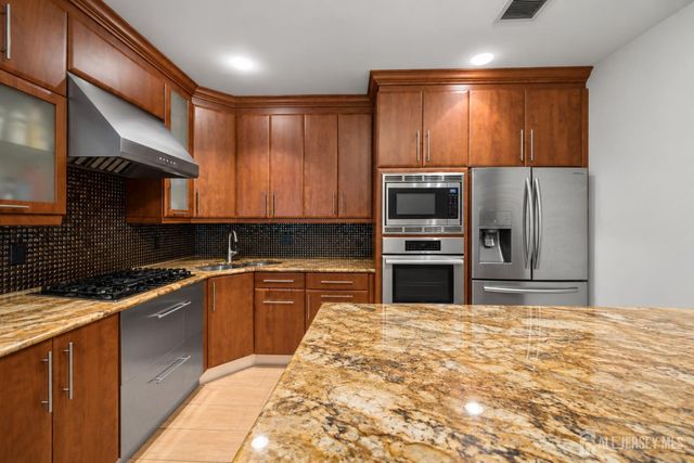 165 N Broadway B, South Amboy, NJ 08879