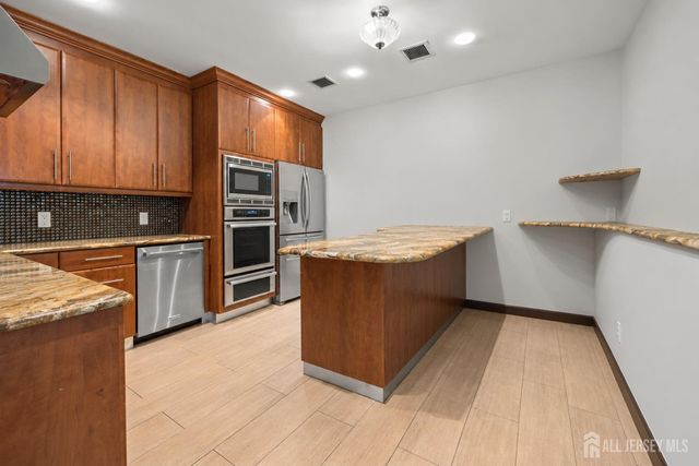 165 N Broadway B, South Amboy, NJ 08879