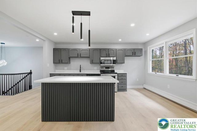 129 Lentz Trail, Jim Thorpe Boro, PA 18229