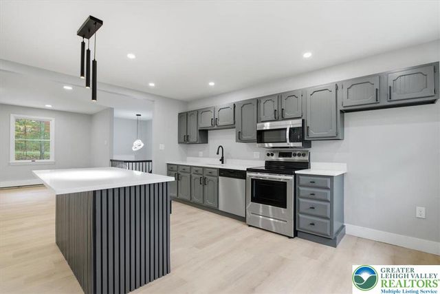 129 Lentz Trail, Jim Thorpe Boro, PA 18229