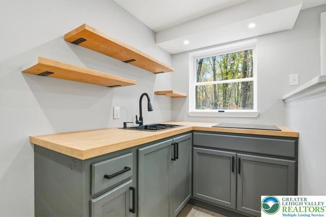 129 Lentz Trail, Jim Thorpe Boro, PA 18229