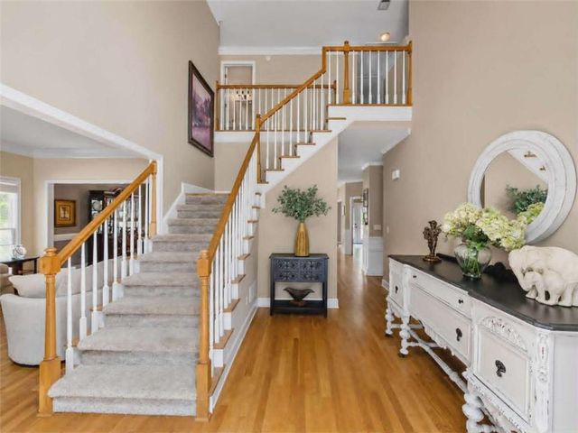 1116 Maple Creek Ridge, Loganville, GA 30052