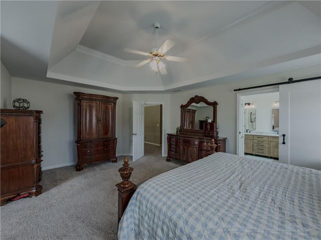 1116 Maple Creek Ridge, Loganville, GA 30052