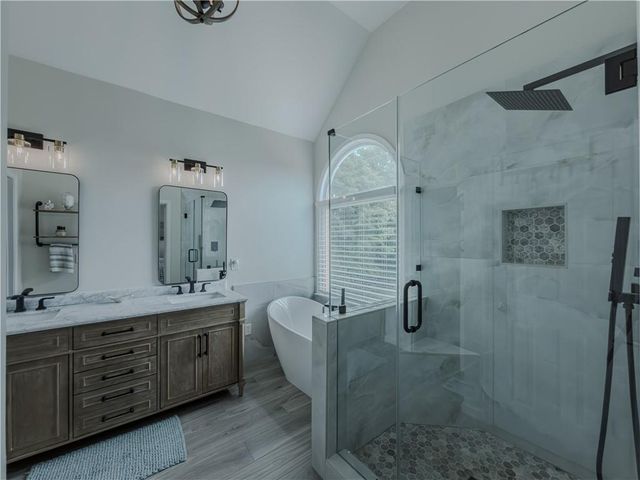 1116 Maple Creek Ridge, Loganville, GA 30052