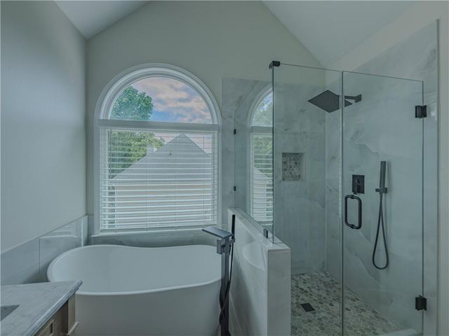 1116 Maple Creek Ridge, Loganville, GA 30052